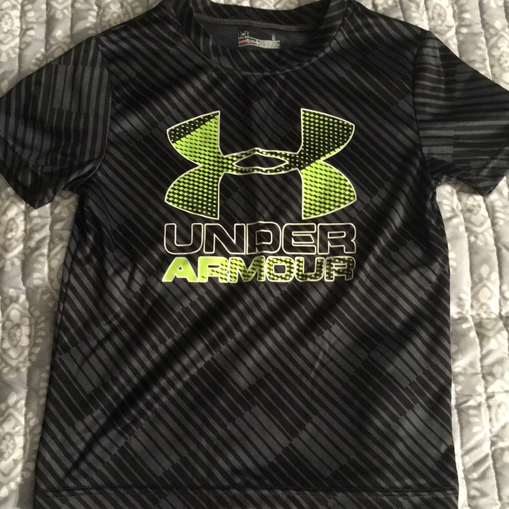 Under Armour t-shirt